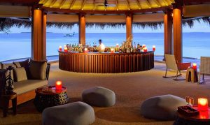 Sand Bar, Dusit Thani Maldives